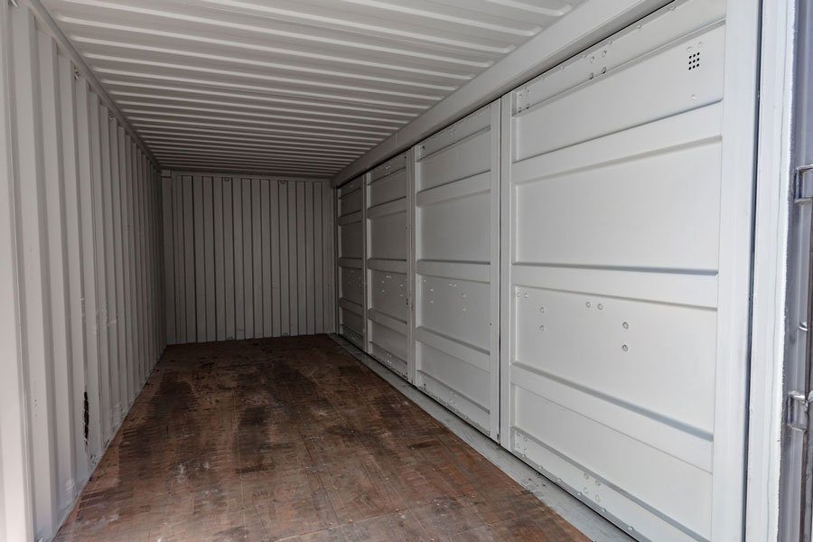 NUOVO CONTAINER CON LATO APERTO DA 20 PIEDI