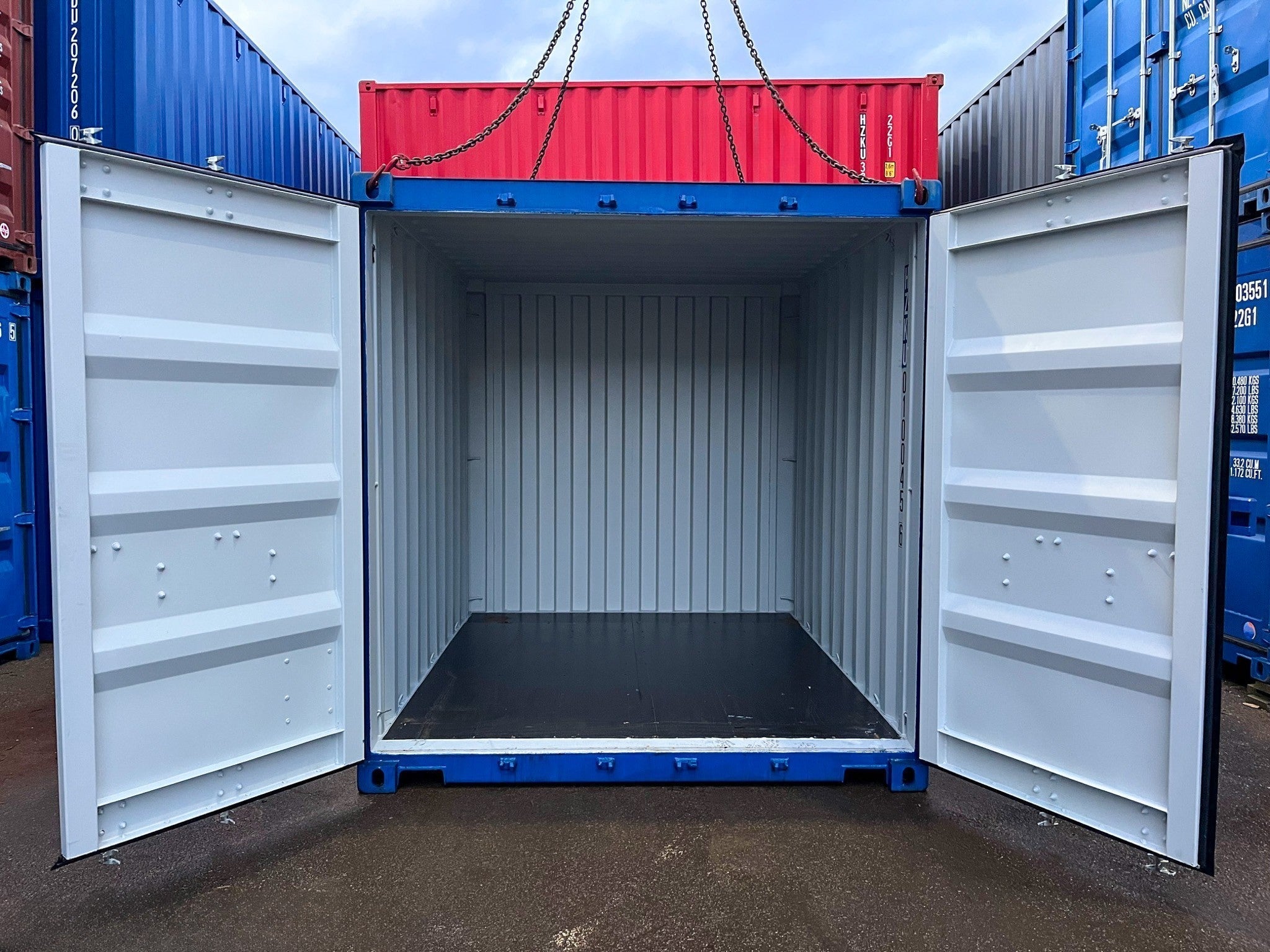 Container trattore IICL6 da 10' (3 m) in magazzino, HZKU 010 045-6